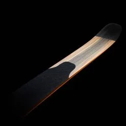 Blizzard Hustle 9 (2022/23) -Vendite Kästle 22 hustle detail 1